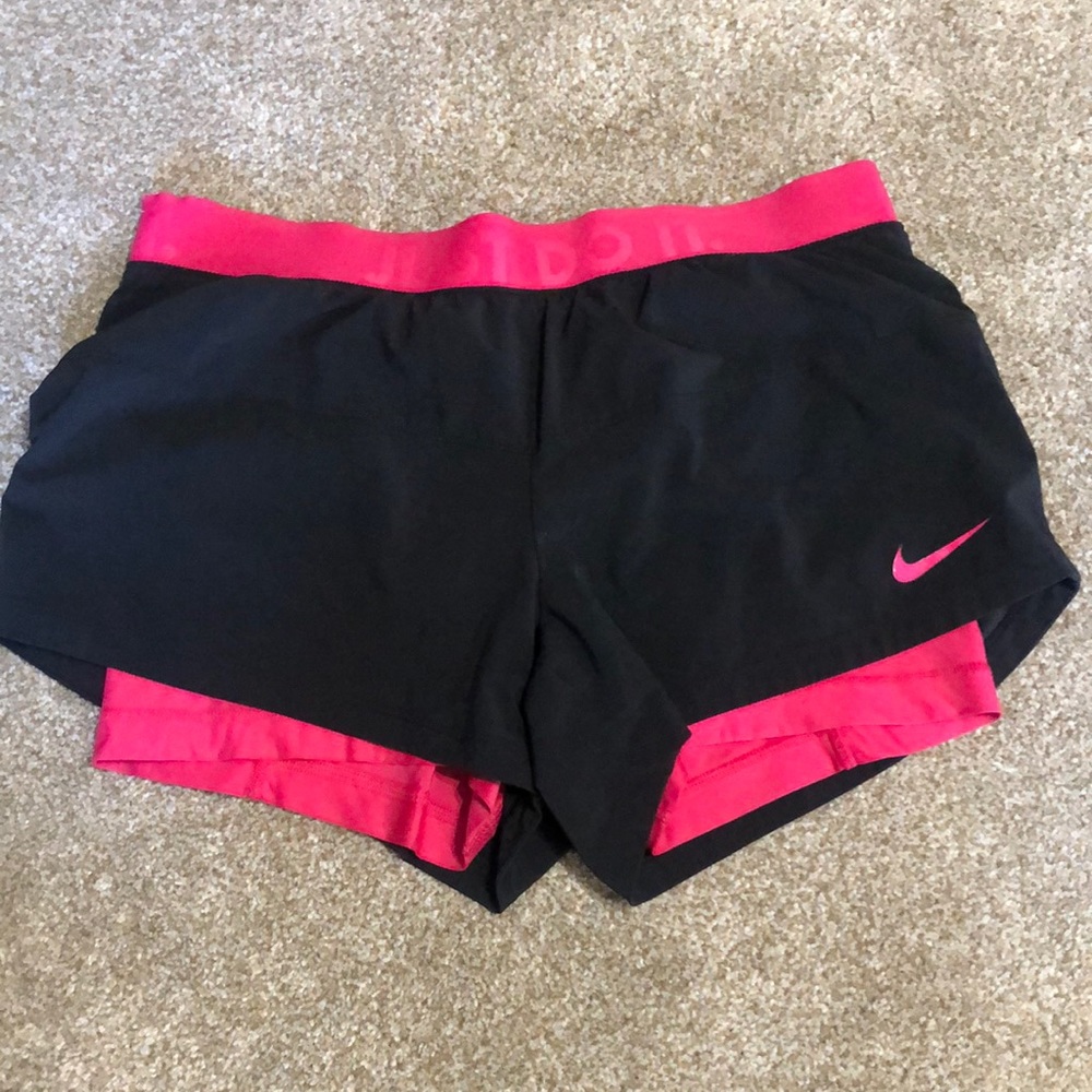 Nike women’s running shorts
